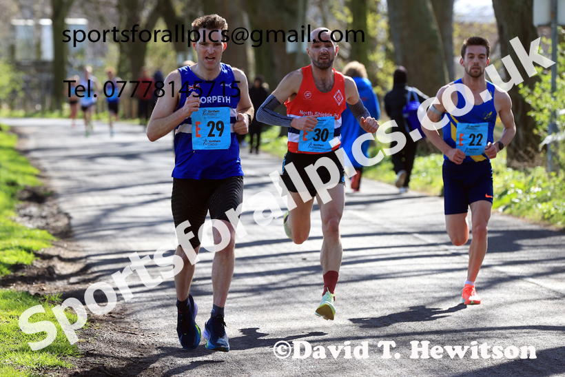 Senior Mens 12 Stage Road Relay, 2026 Northern Mens 12 and Womens 6 Stage Road Relays and Young Athletes 5k, Sheepmount Stadium, Carlisle. Photo: David T. Hewitson/Sports for All Pics